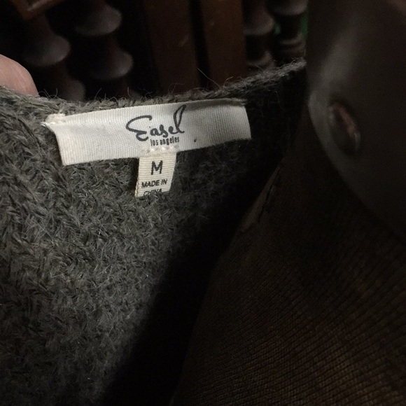 Easel Clothing Los Angeles Olive Shawl Wrap Boho M - Picture 6 of 8